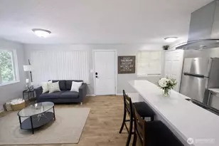 901 S Grant Ave, Tacoma, WA 98405 - Photo 8