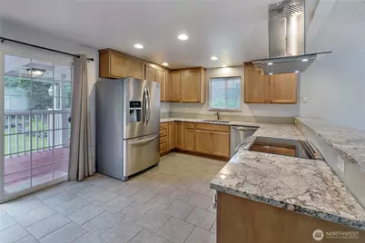 2426 155th Street Ct E, Tacoma, WA 98445 - Photo 6