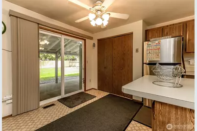 7703 192nd Avenue E, Bonney Lake, WA 98391 - Photo 8