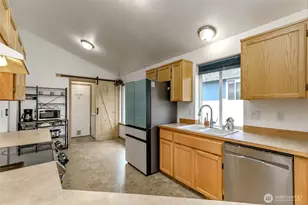 774 Carriage Ct Dr W, Eatonville, WA 98328 - Photo 10