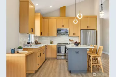 201 24th Street NE, Long Beach, WA 98631 - Photo 10