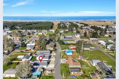 201 24th Street NE, Long Beach, WA 98631 - Photo 36