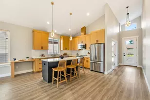 201 24th St NE, Long Beach, WA 98631 - Photo 8