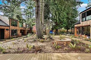 11725 Meridian Ave N, Seattle, WA 98133 - Photo 24