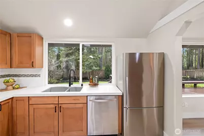 7215 54th Avenue NW, Gig Harbor, WA 98335 - Photo 10