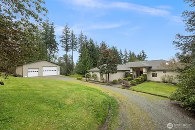 6733 115th Street NW, Marysville, WA 98271 - Photo 2