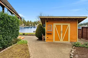 6358 S Island Dr E, Bonney Lake, WA 98391 - Photo 28