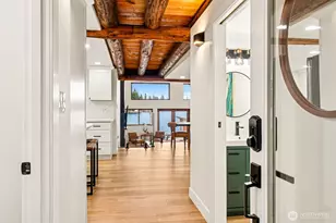 6358 S Island Dr E, Bonney Lake, WA 98391 - Photo 2