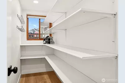 6358 S Island Drive E, Bonney Lake, WA 98391 - Photo 12