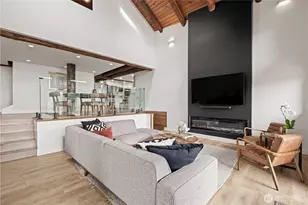 6358 S Island Dr E, Bonney Lake, WA 98391 - Photo 4