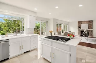 1734 Ilwaco Ave NE, Renton, WA 98059 - Photo 14