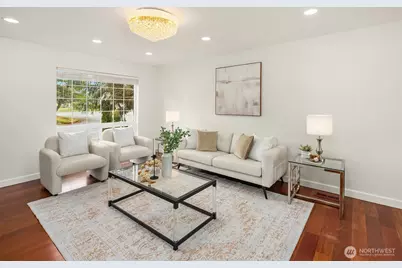 1734 Ilwaco Avenue NE, Renton, WA 98059 - Photo 8