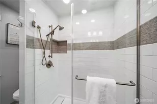 22963 SE 292nd Pl, Black Diamond, WA 98010 - Photo 20