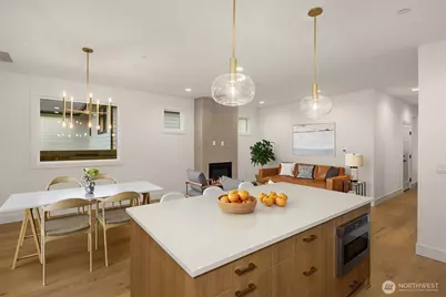 13728 NE 101st Street, Kirkland, WA 98033 - Photo 6