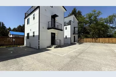 890 Magellan Avenue NE #3, Ocean Shores, WA 98569 - Photo 1