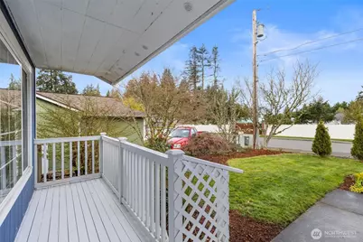 230 May Street W, Port Orchard, WA 98366 - Photo 6