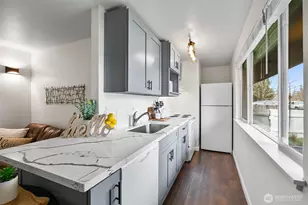 8526 8th Ave W, Everett, WA 98204 - Photo 6