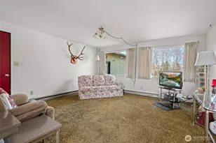 1571 Dutch Hollow Dr, Freeland, WA 98249 - Photo 10