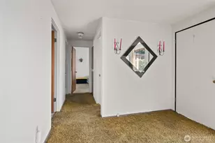 1571 Dutch Hollow Dr, Freeland, WA 98249 - Photo 12