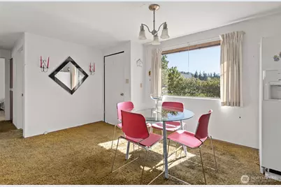 1571 Dutch Hollow Drive, Freeland, WA 98249 - Photo 4