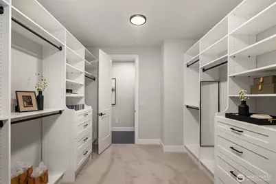 1555 158th Court SE, Bellevue, WA 98008 - Photo 22