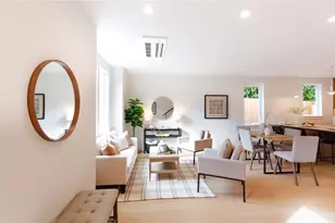 1530 25th Ave, Seattle, WA 98122 - Photo 2