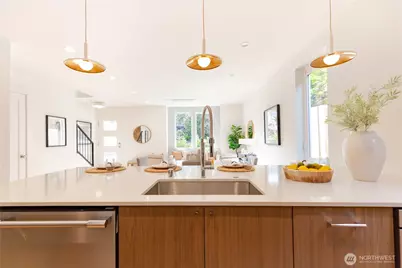 1530 25th Avenue, Seattle, WA 98122 - Photo 8