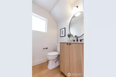 1530 25th Avenue, Seattle, WA 98122 - Photo 10