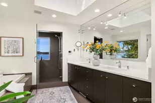 12145 Arrow Point Loop NE, Bainbridge Island, WA 98110 - Photo 18