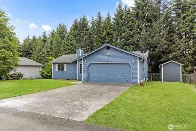 218 Saint Helens Way, Winlock, WA 98596 - Photo 2
