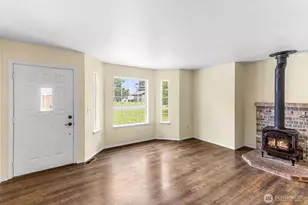 218 St Helens Way, Winlock, WA 98596 - Photo 4
