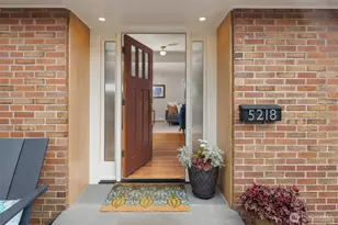 5218 Ivanhoe Pl NE, Seattle, WA 98105 - Photo 6