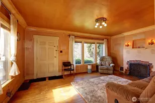 2756 44th Ave SW, Seattle, WA 98116 - Photo 4