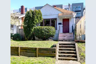 2756 44th Avenue SW, Seattle, WA 98116 - Photo 2