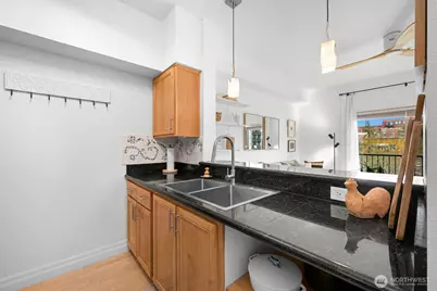 1310 10th #407, Bellingham, WA 98225 - Photo 4