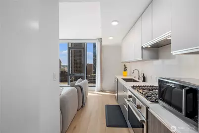 800 Columbia Street #1003, Seattle, WA 98104 - Photo 4