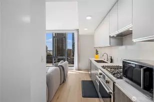 800 Columbia St, Seattle, WA 98104 - Photo 4