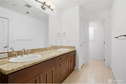 2115 201st Place SE #B2, Bothell, WA 98012 - Photo 18