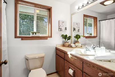 6819 Cliff Avenue SW, Longbranch, WA 98351 - Photo 18
