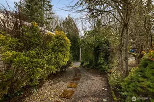 4449 Beach Dr E, Port Orchard, WA 98366 - Photo 20