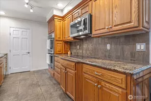 2102 Bloyd St, Kelso, WA 98626 - Photo 6