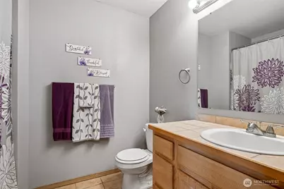 4911 N Vista Drive E #1, Bonney Lake, WA 98391 - Photo 18