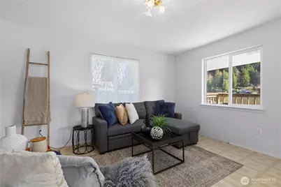 39201 Orville Road E, Eatonville, WA 98328 - Photo 12