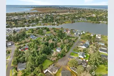 855 Hake Court SW, Ocean Shores, WA 98569 - Photo 4