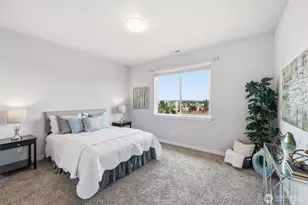 784 Freedom Ct SE, Port Orchard, WA 98366 - Photo 16