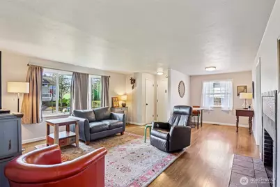 919 S 74th Street, Tacoma, WA 98408 - Photo 8