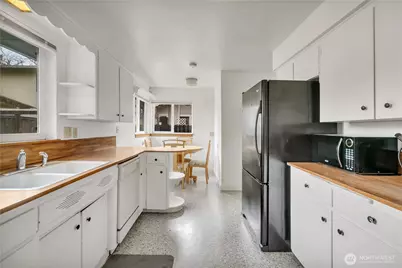 924 7th Avenue NW, Puyallup, WA 98371 - Photo 14