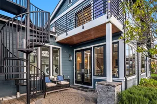 1231 4th St W, Kirkland, WA 98033 - Photo 38