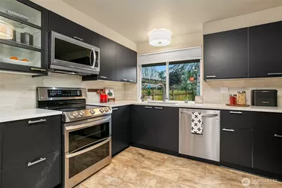 14203 NE 63rd Court, Redmond, WA 98052 - Photo 8