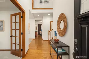 4727 245th Ln SE, Sammamish, WA 98074 - Photo 2